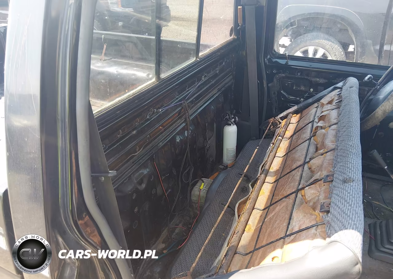 1996 Nissan Truck Xe VIN:1N6SD11S6TC320233 - 8