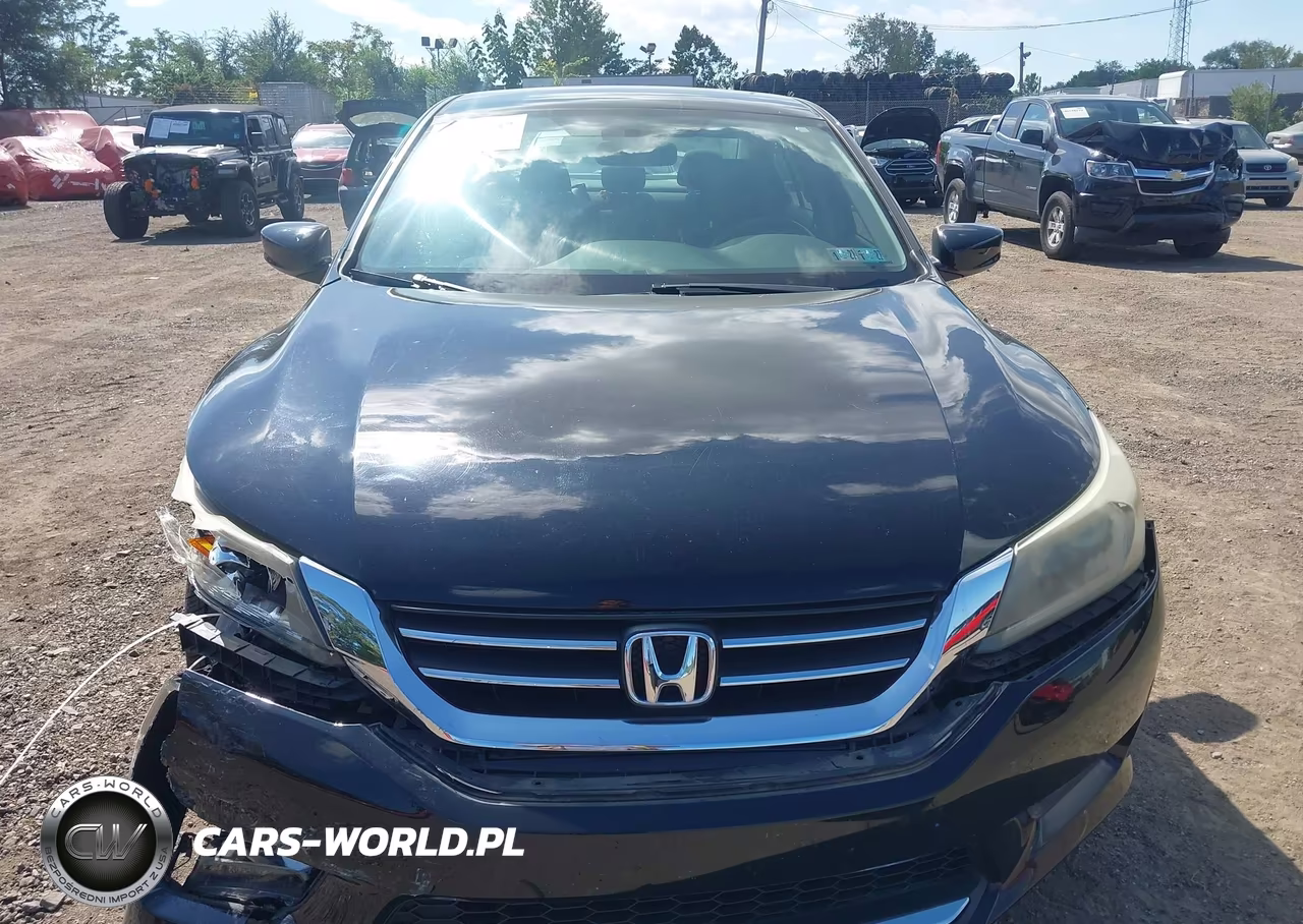 2015 Honda Accord Sport VIN:1HGCR2E5XFA249137 - 11