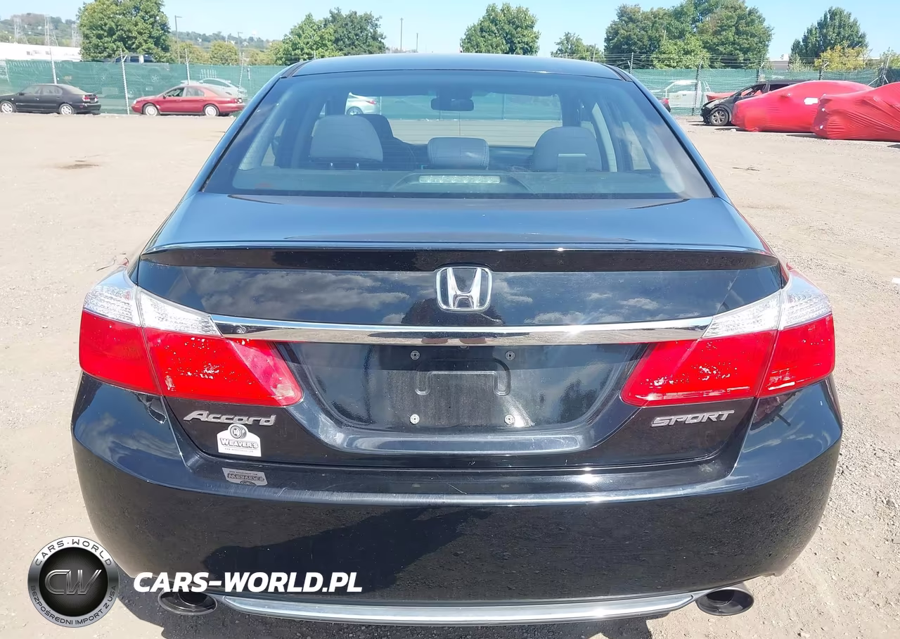 2015 Honda Accord Sport VIN:1HGCR2E5XFA249137 - 15