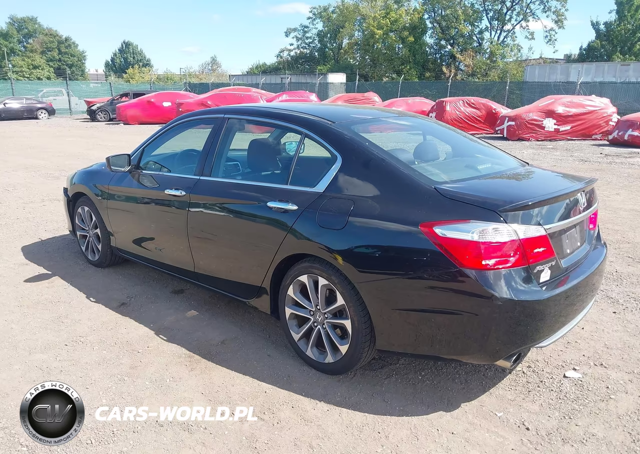 2015 Honda Accord Sport VIN:1HGCR2E5XFA249137 - 3