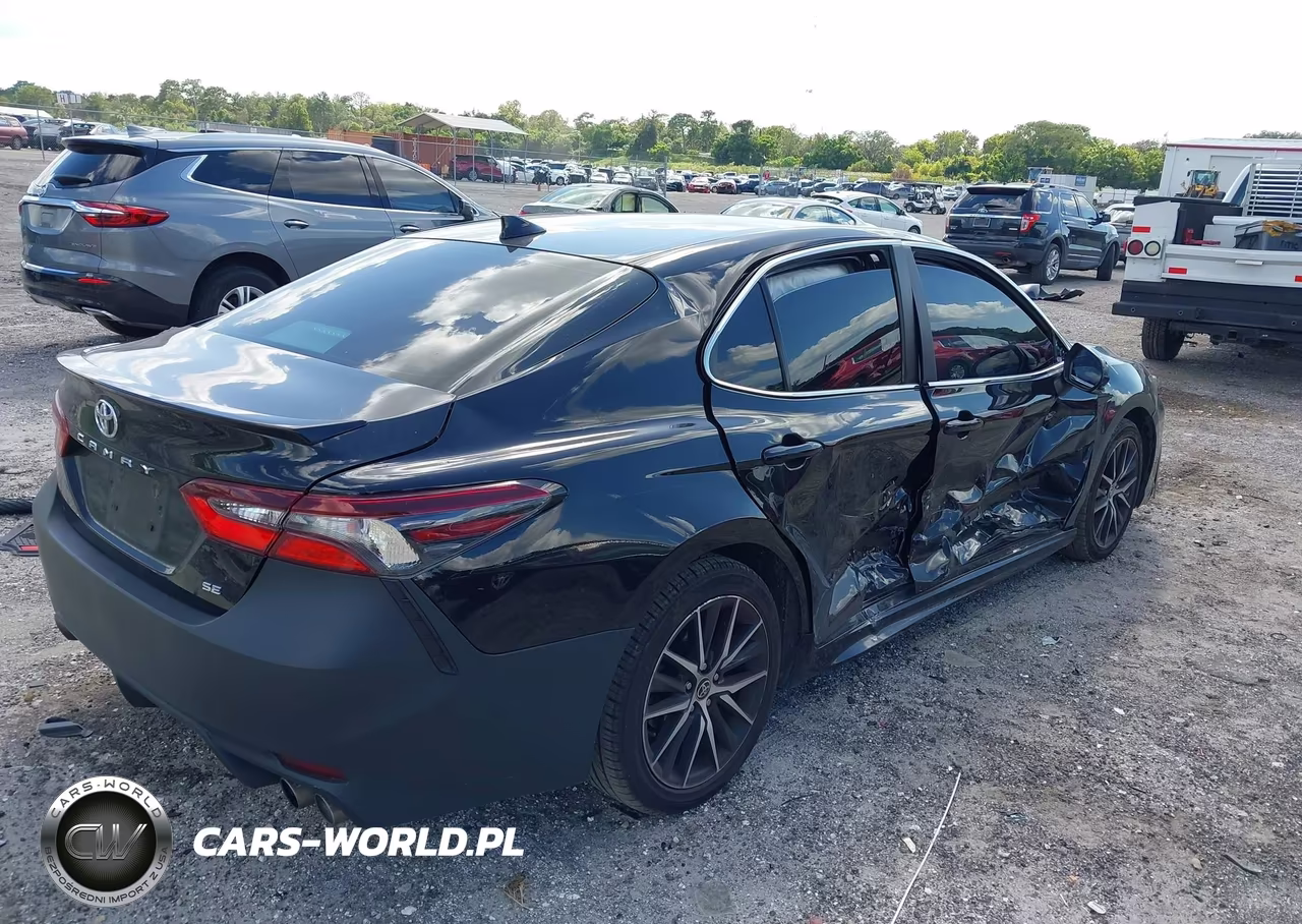 2024 Toyota Camry Se VIN:4T1G11AK9RU210986 - 4
