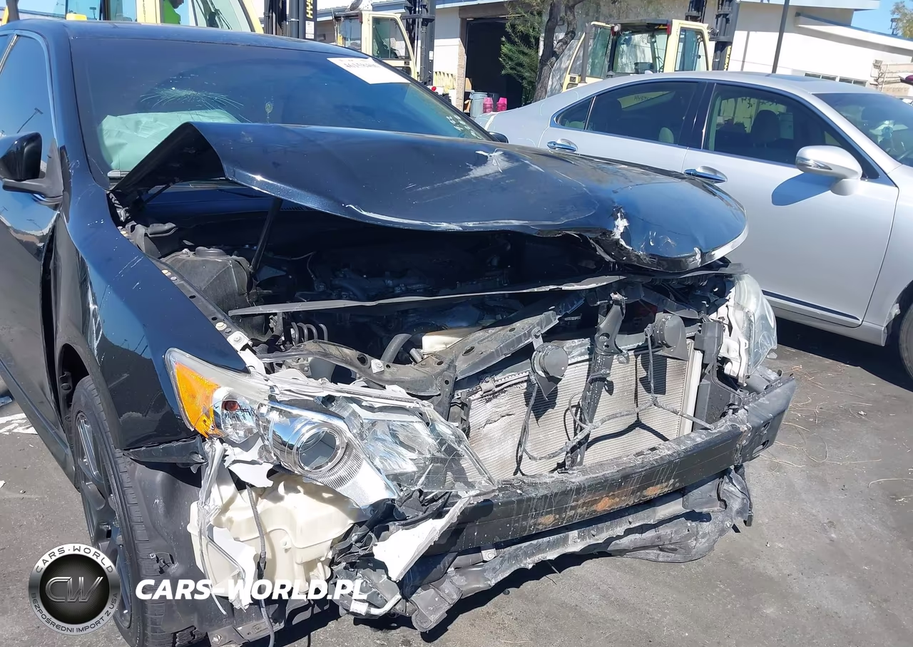 2014 Toyota Camry Se VIN:4T1BF1FK0EU851216 - 12