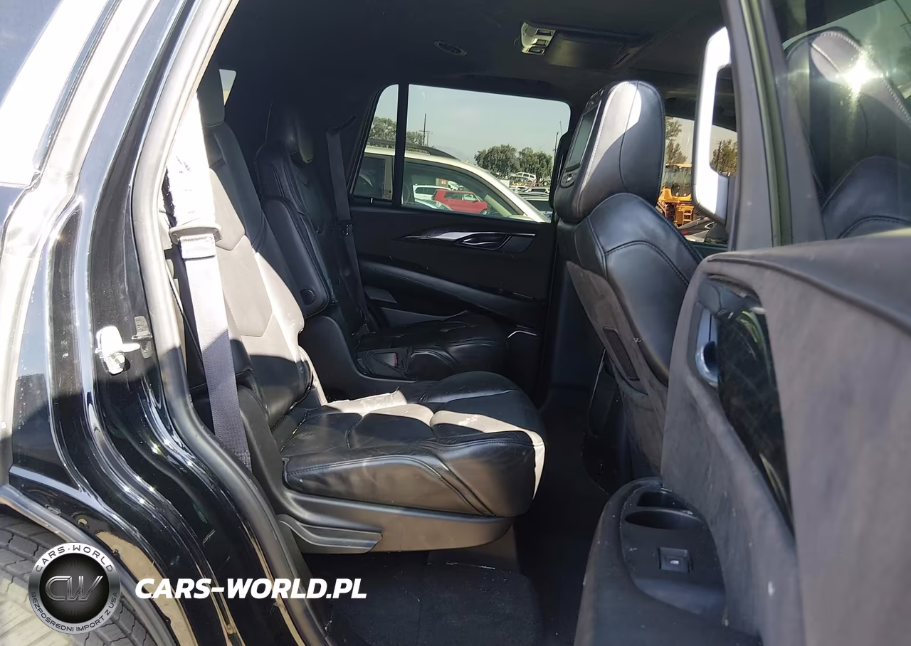 2015 Cadillac Escalade Platinum VIN:1GYS4PKJ5FR682447 - 8