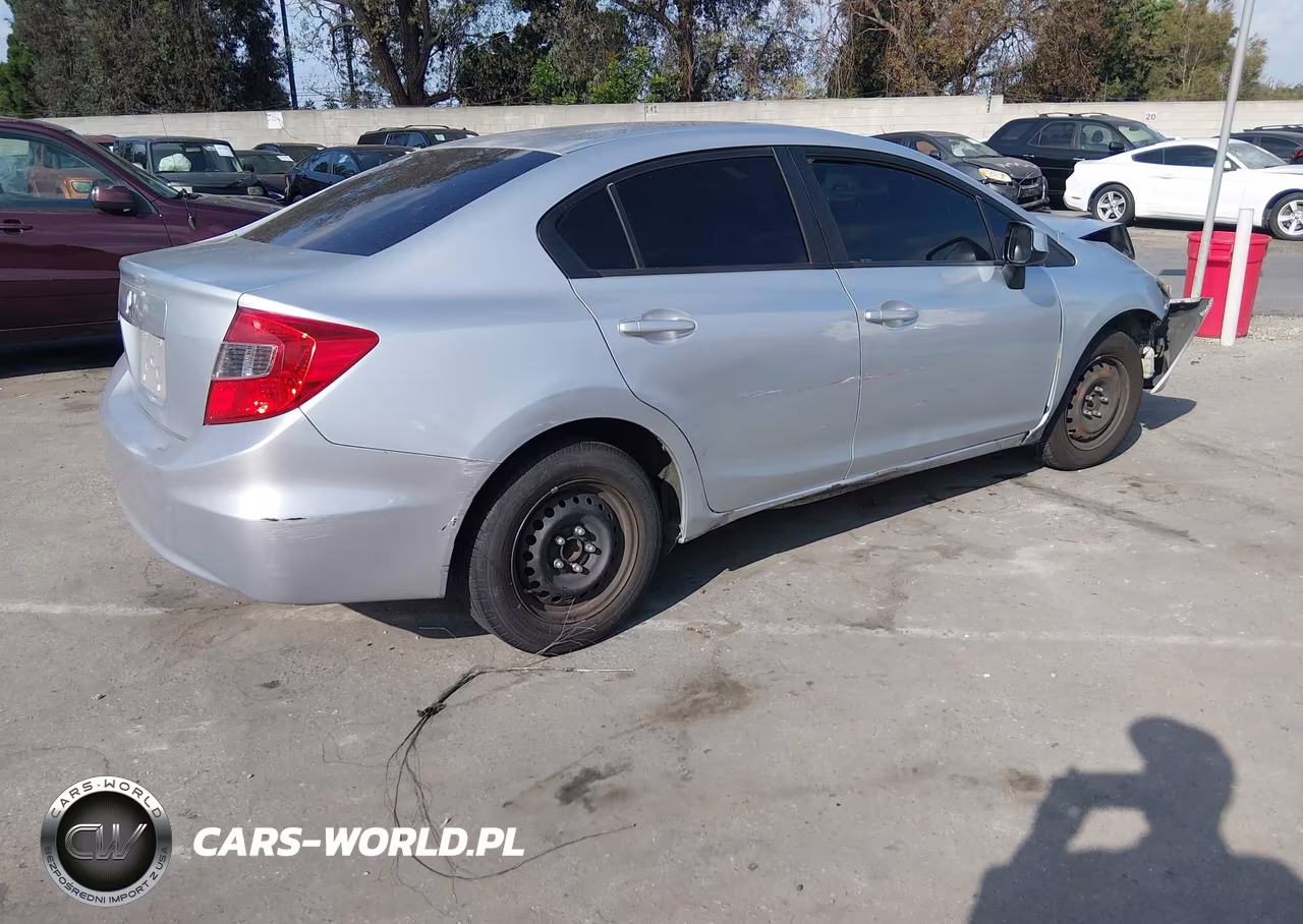 2012 Honda Civic Lx VIN:2HGFB2F55CH600842 - 4