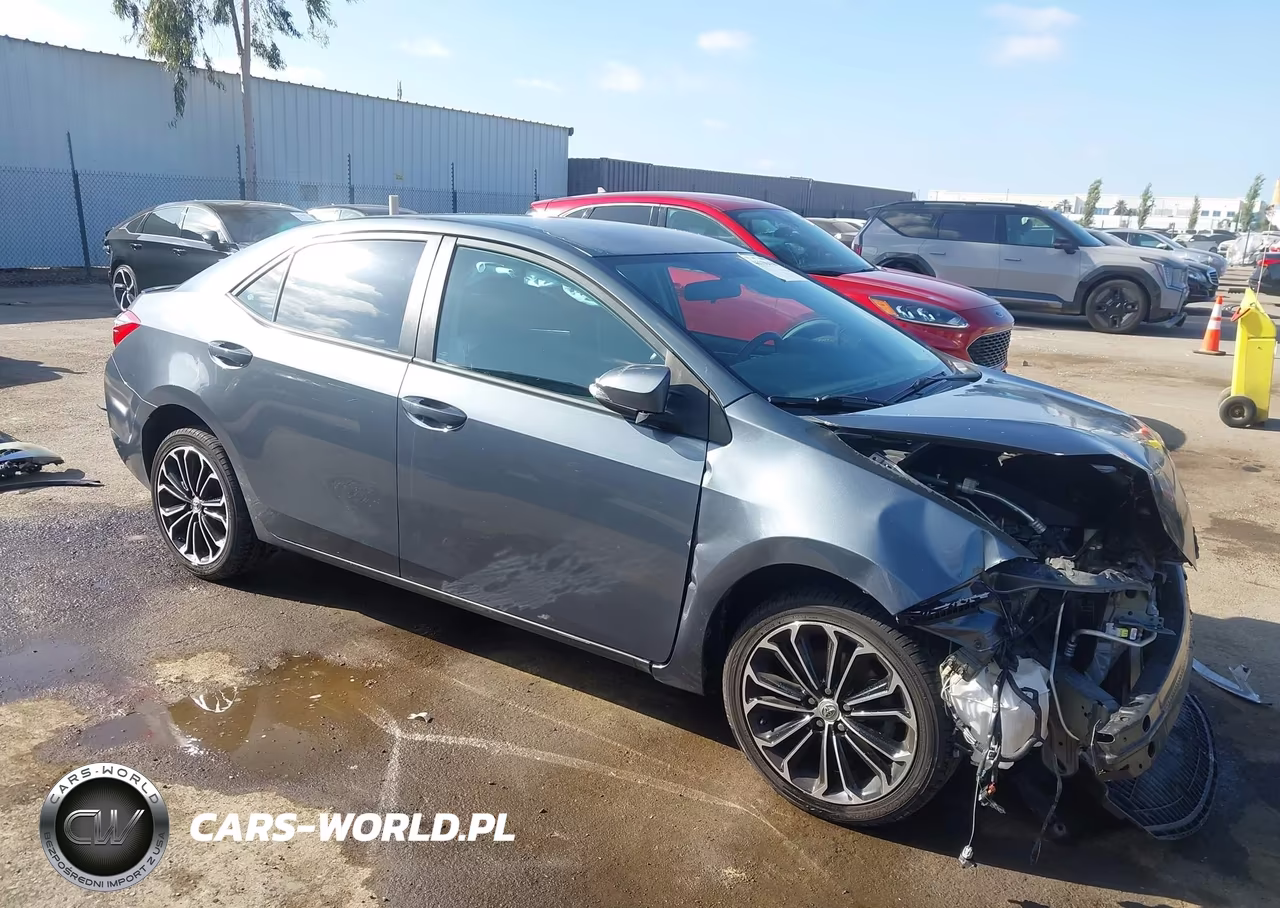2015 Toyota Corolla S Plus