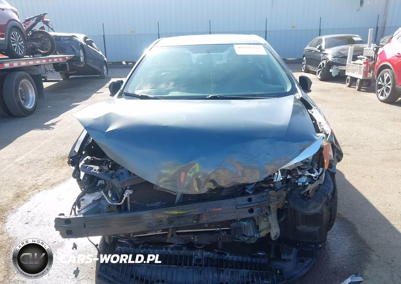 2015 Toyota Corolla S Plus VIN:5YFBURHE6FP335134 - 13