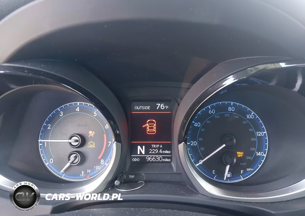 2015 Toyota Corolla S Plus VIN:5YFBURHE6FP335134 - 7