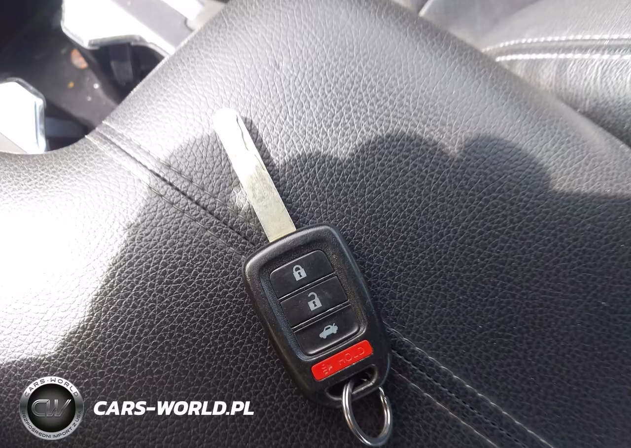 2015 Honda Accord Sport VIN:1HGCR2F56FA135862 - 11