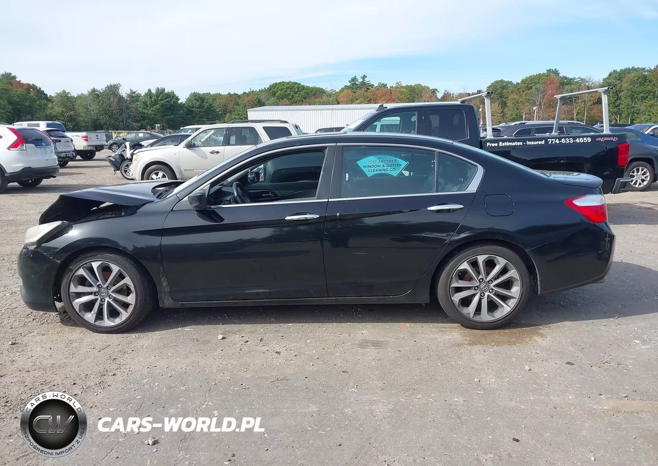 2015 Honda Accord Sport VIN:1HGCR2F56FA135862 - 14
