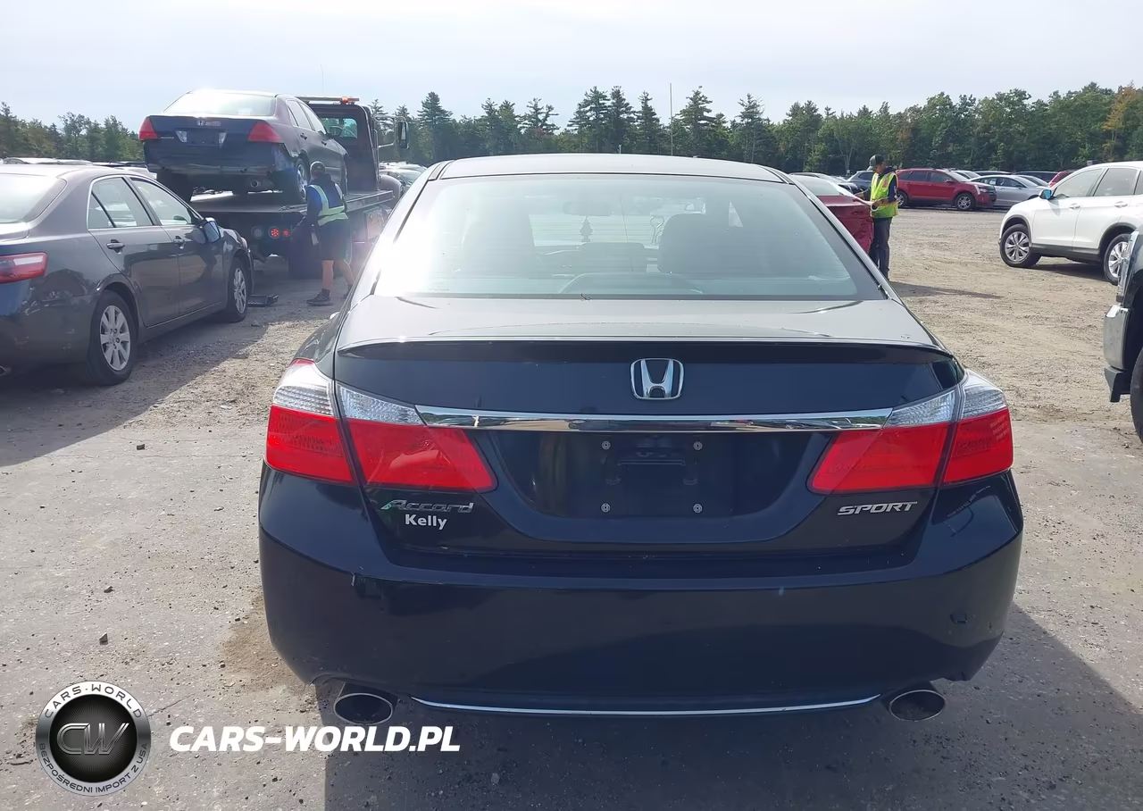 2015 Honda Accord Sport VIN:1HGCR2F56FA135862 - 16
