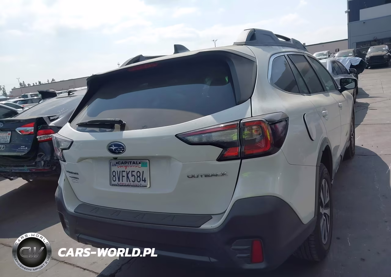 2020 Subaru Outback Premium VIN:4S4BTACC3L3174817 - 16