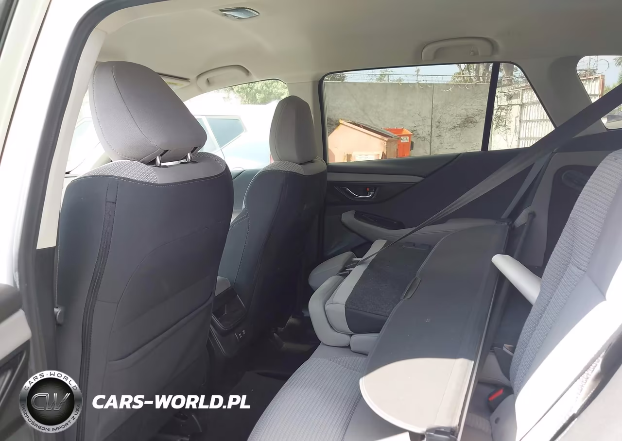 2020 Subaru Outback Premium VIN:4S4BTACC3L3174817 - 18
