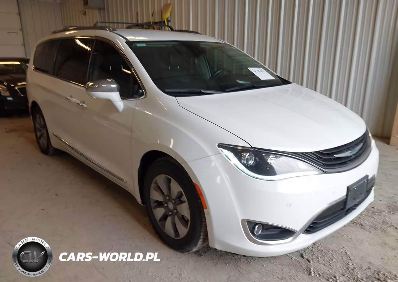 2018 Chrysler Pacifica Hybrid Limited