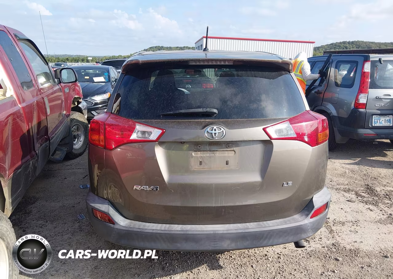 2015 Toyota Rav4 Le VIN:JTMZFREV9FD050704 - 16