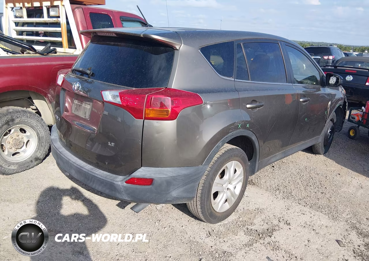 2015 Toyota Rav4 Le VIN:JTMZFREV9FD050704 - 4