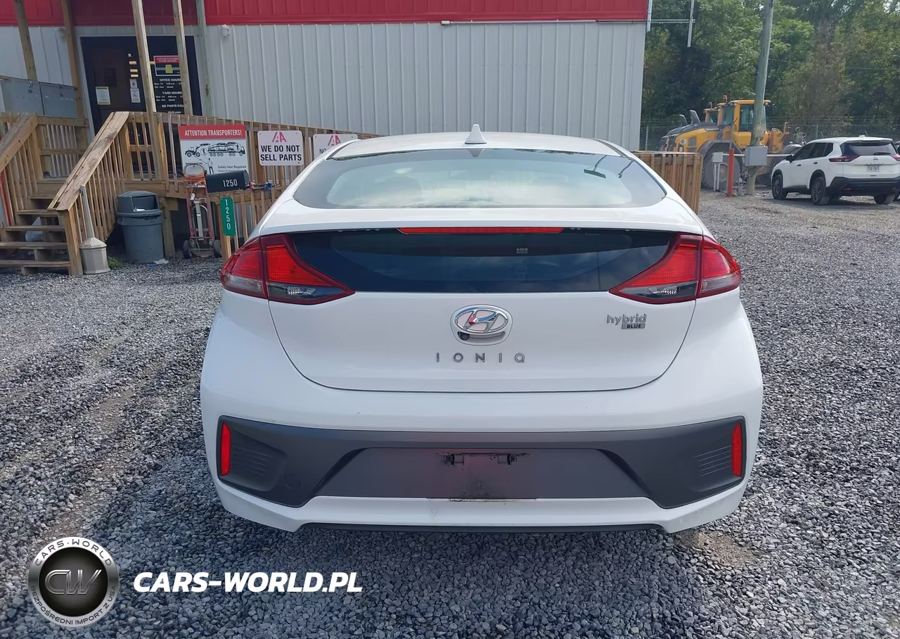 2020 Hyundai Ioniq Hybrid Blue VIN:KMHC65LC9LU220082 - 16