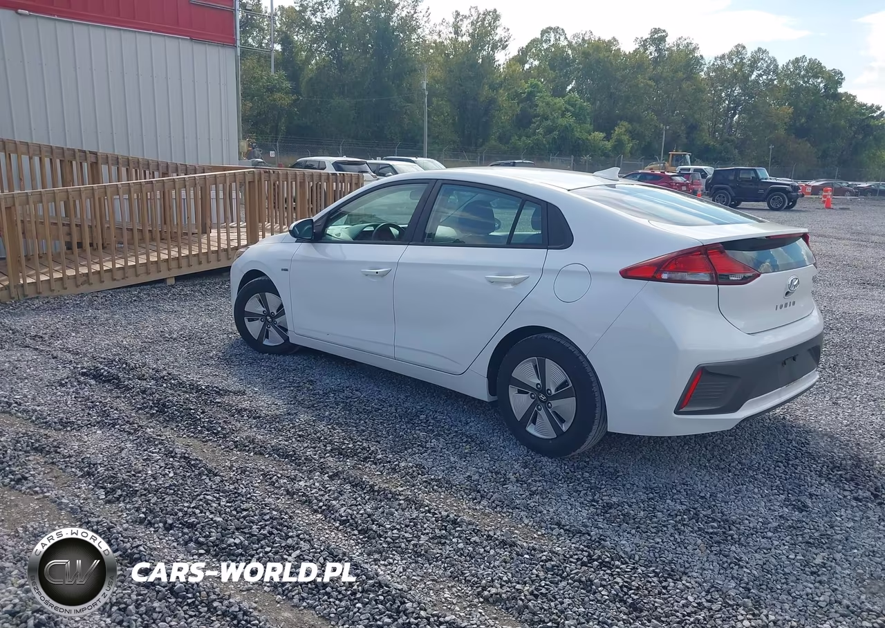2020 Hyundai Ioniq Hybrid Blue VIN:KMHC65LC9LU220082 - 3