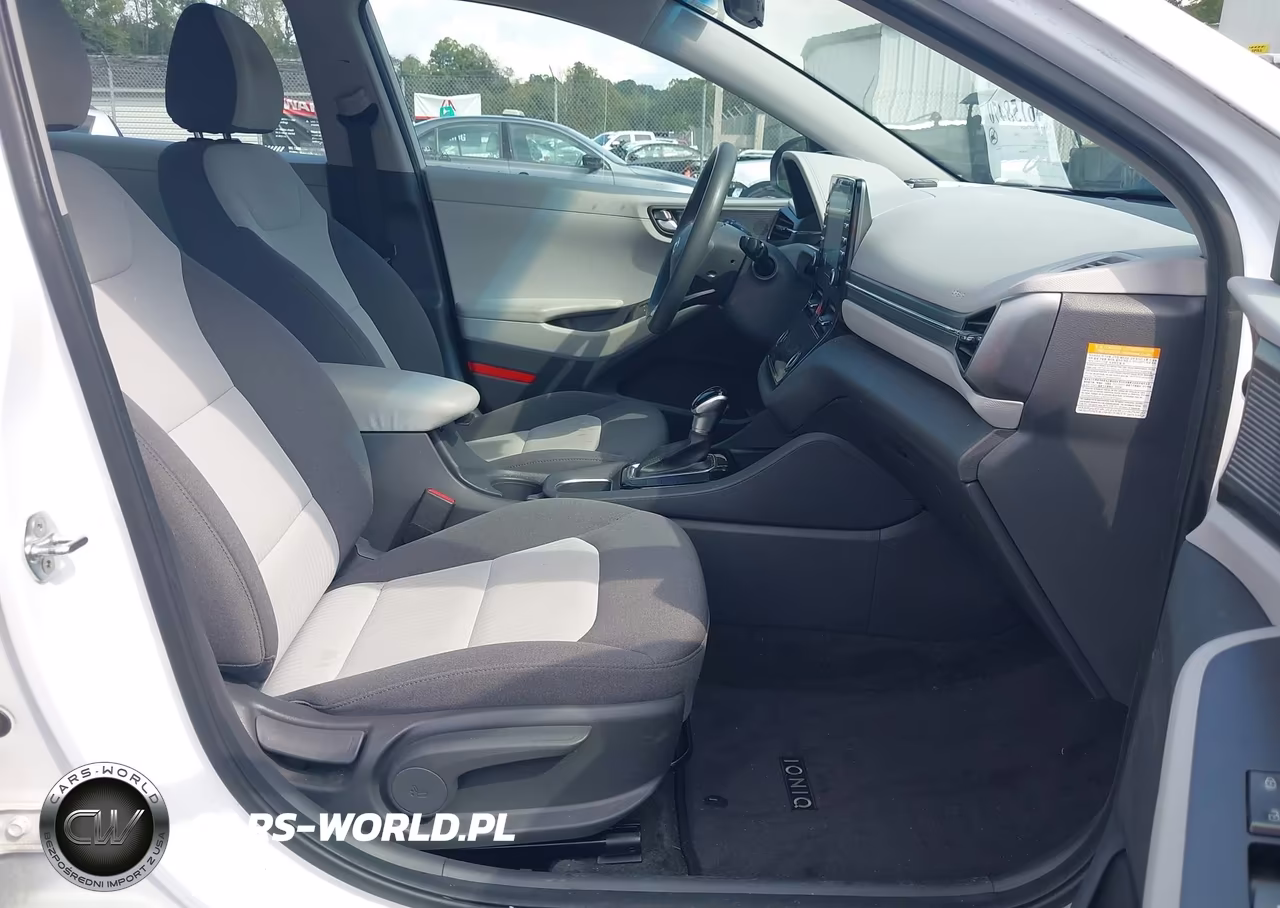 2020 Hyundai Ioniq Hybrid Blue VIN:KMHC65LC9LU220082 - 5