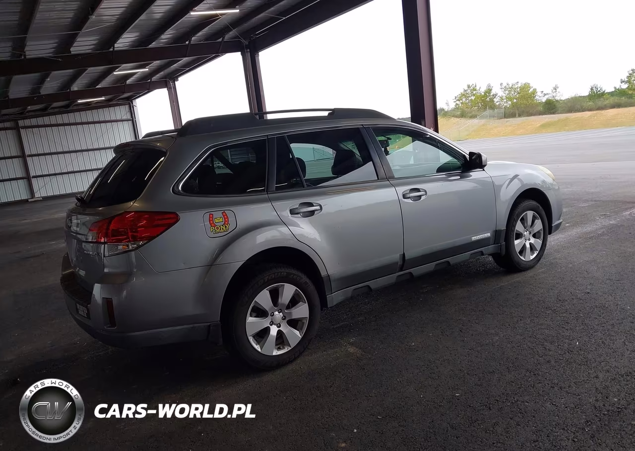 2010 Subaru Outback 2.5I Limited VIN:4S4BRCKC1A3359828 - 4