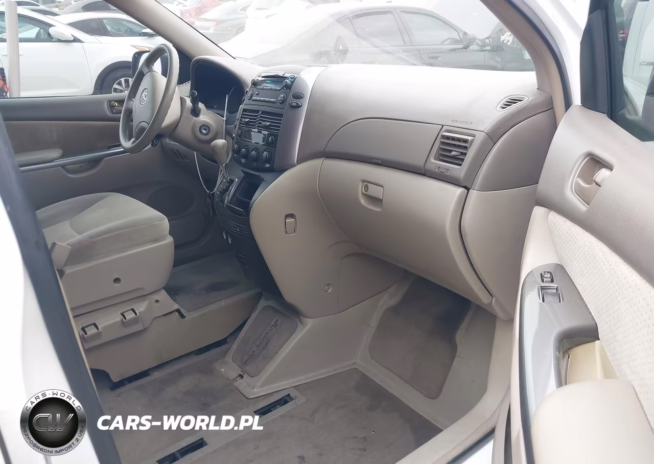 2010 Toyota Sienna Le VIN:5TDKK4CCXAS309263 - 5