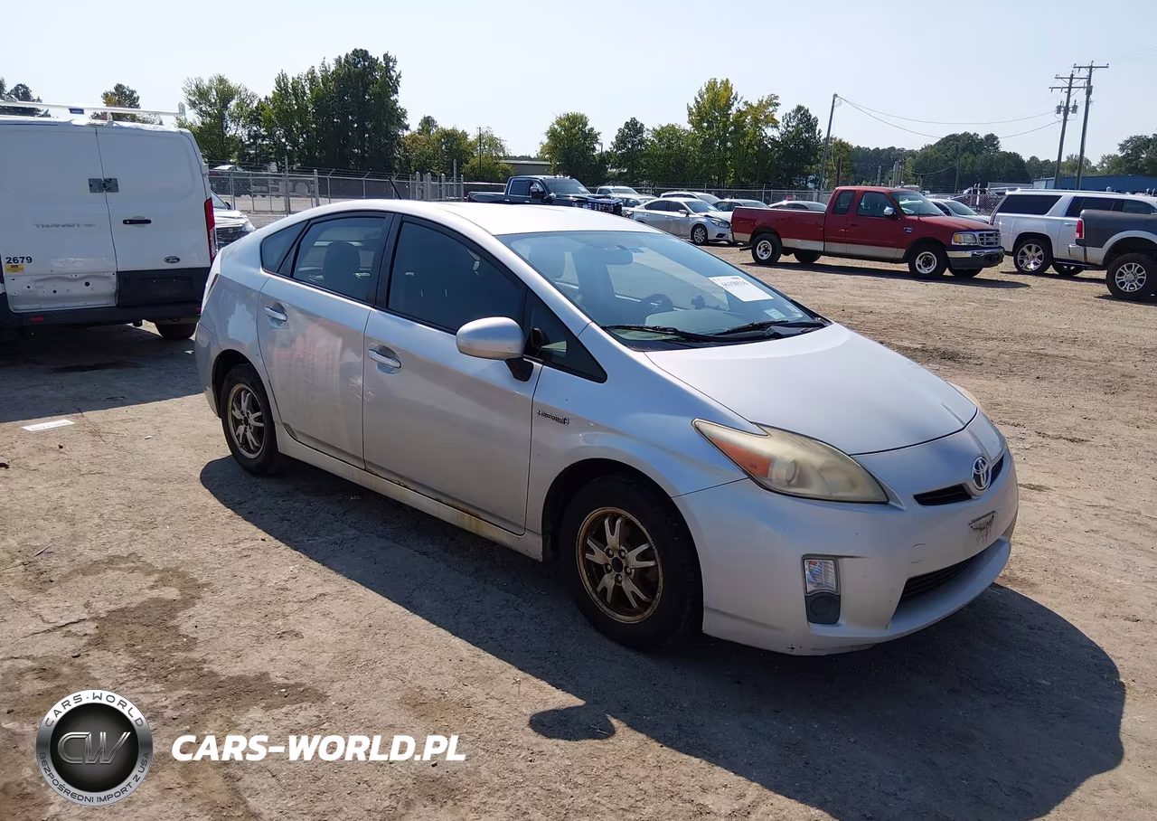 2011 Toyota Prius Three VIN:JTDKN3DU1B0273802 - 1