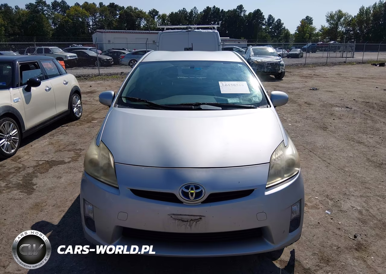 2011 Toyota Prius Three VIN:JTDKN3DU1B0273802 - 12