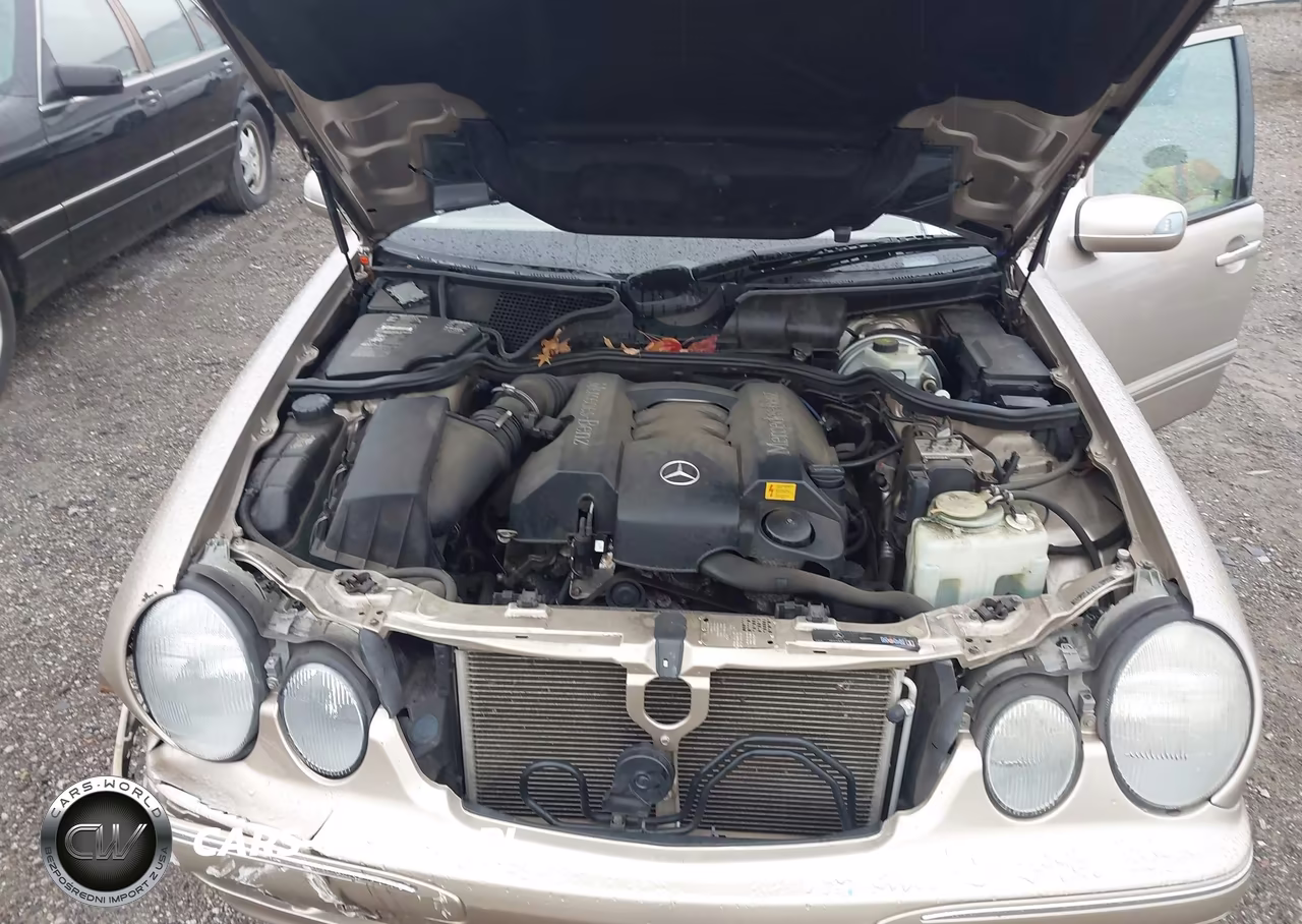 2000 Mercedes-Benz E 320 4M VIN:WDBJF82J8YX042747 - 10