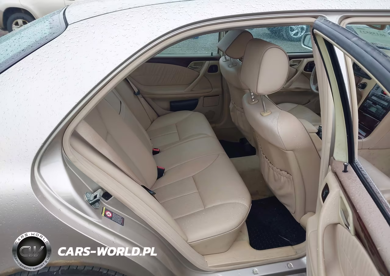 2000 Mercedes-Benz E 320 4M VIN:WDBJF82J8YX042747 - 8