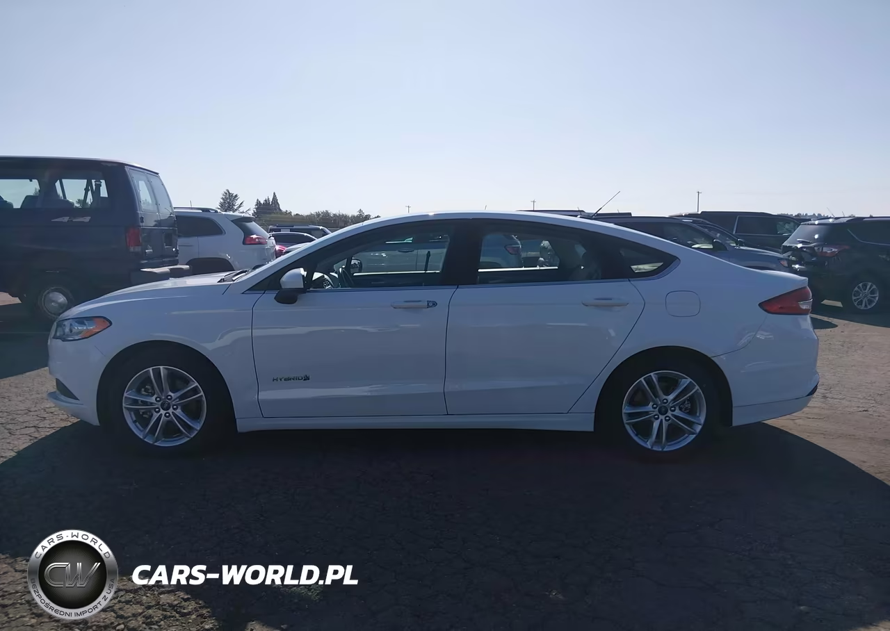 2018 Ford Fusion Hybrid S VIN:3FA6P0UU3JR261665 - 14