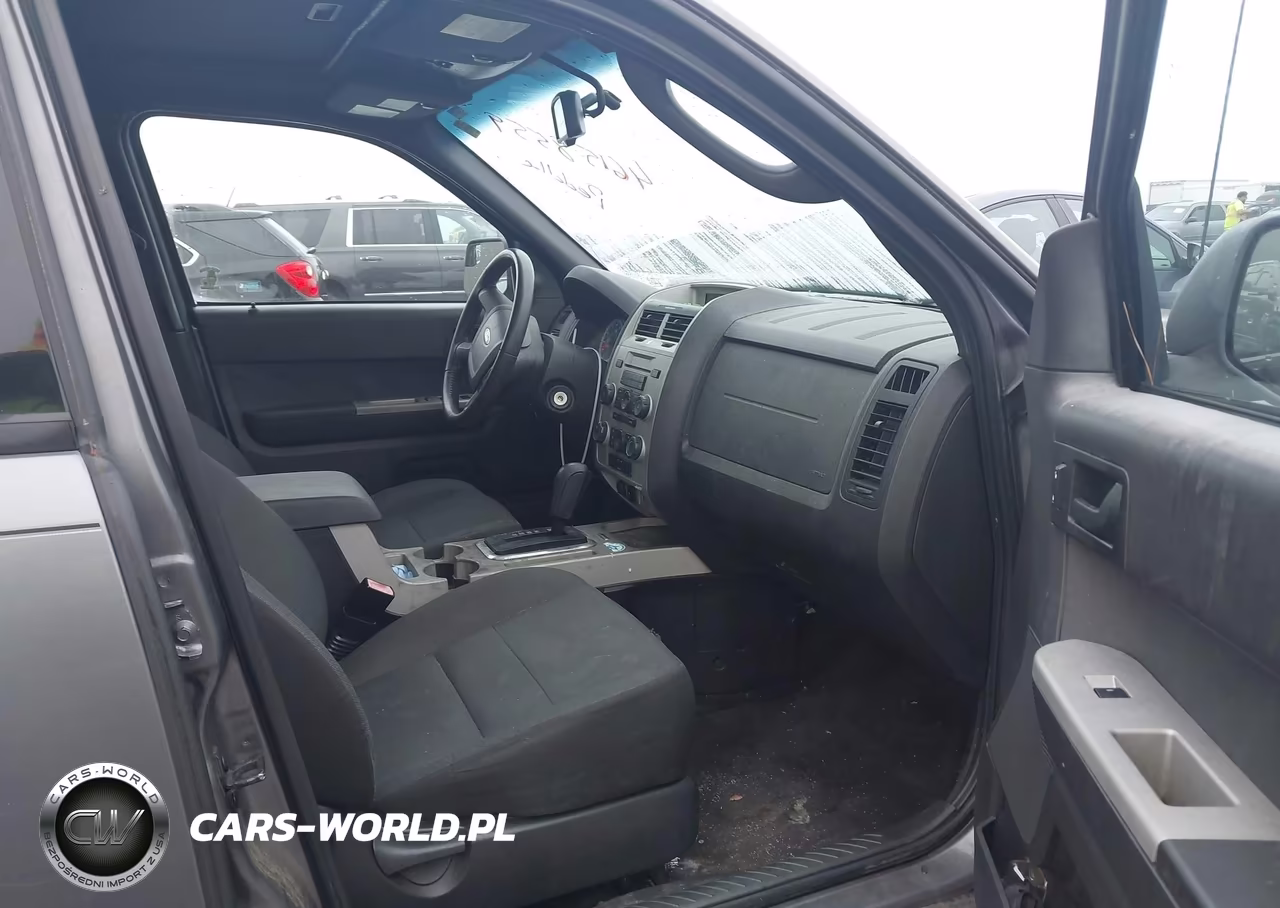 2010 Ford Escape Xlt VIN:1FMCU0DG7AKD30440 - 5