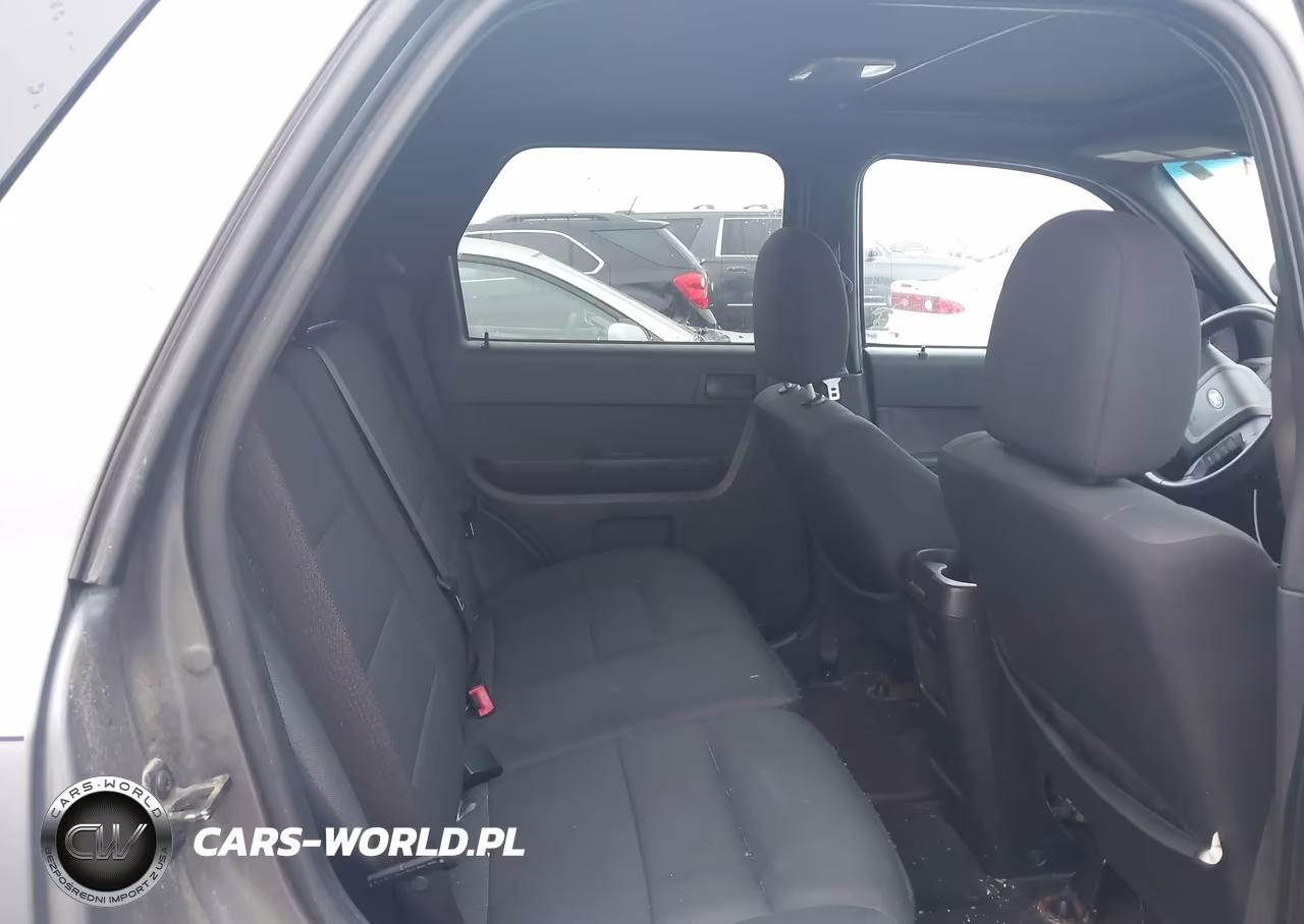 2010 Ford Escape Xlt VIN:1FMCU0DG7AKD30440 - 8