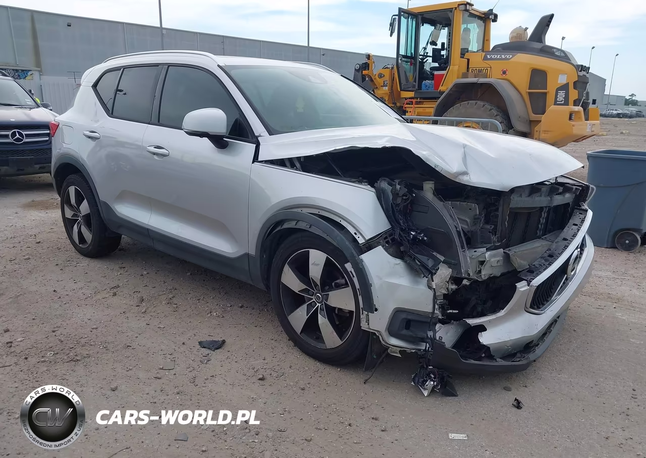 2019 Volvo Xc40 T5 Momentum