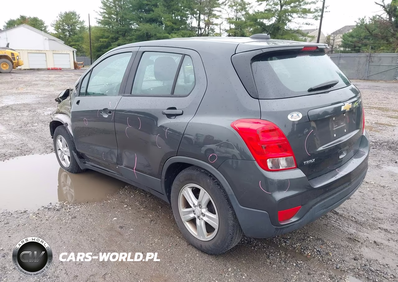 2019 Chevrolet Trax Ls VIN:3GNCJKSB9KL314599 - 3
