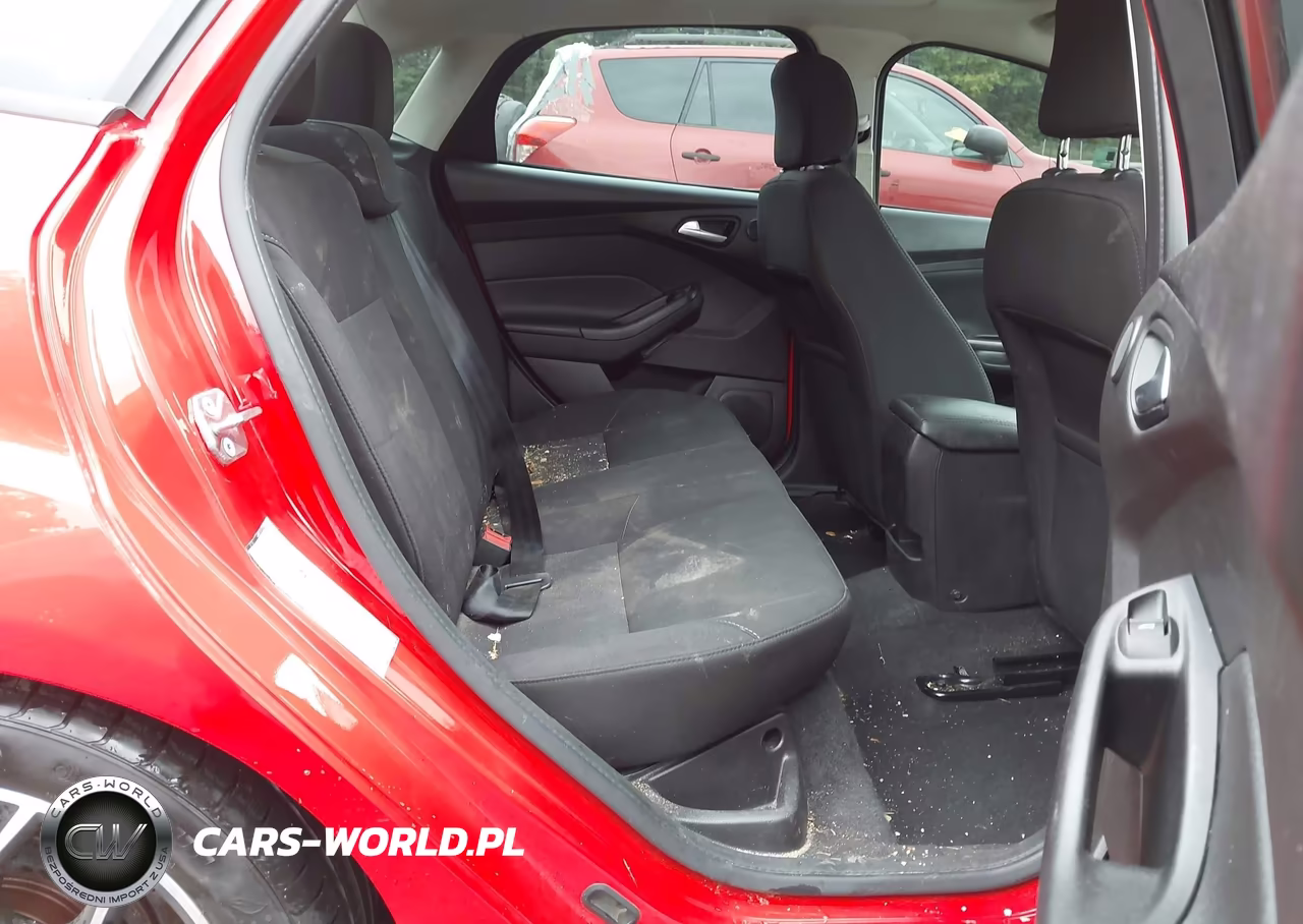 2017 Ford Focus Sel VIN:1FADP3H26HL225592 - 8