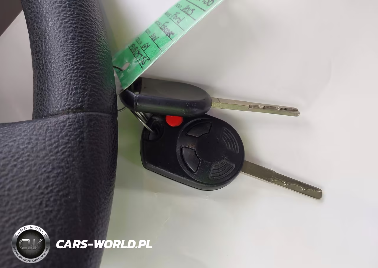 2015 Ford Escape Se VIN:1FMCU0GXXFUB04755 - 11