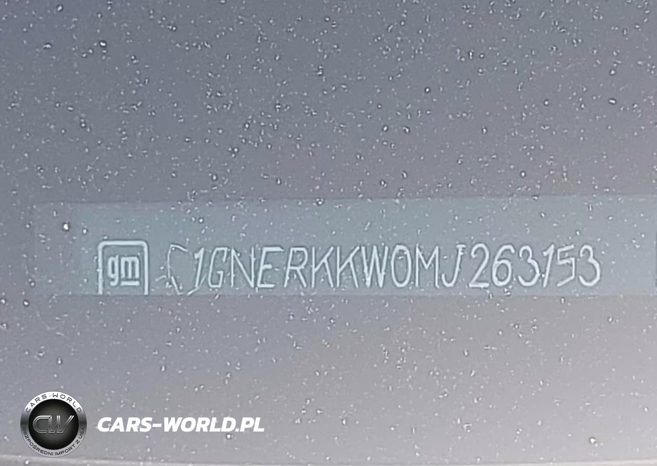 2021 Chevrolet Traverse Premier VIN:1GNERKKW0MJ263153 - 17