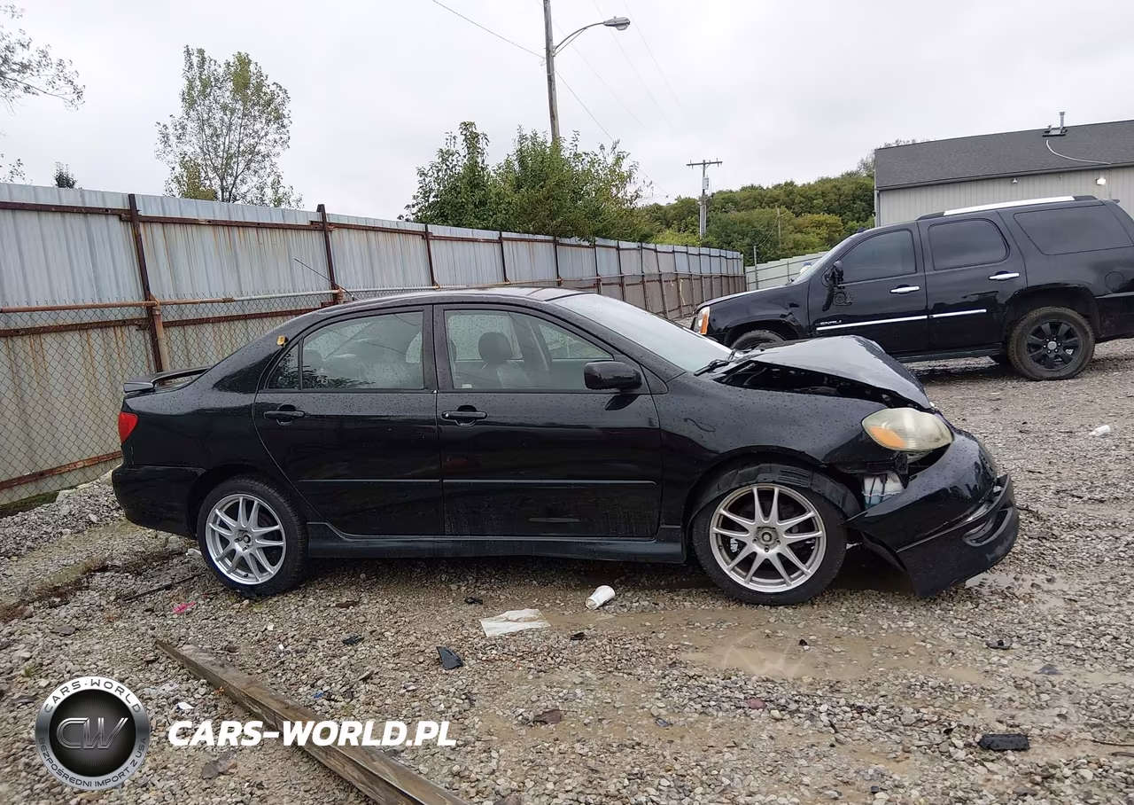 2007 Toyota Corolla S VIN:1NXBR32E67Z847483 - 13