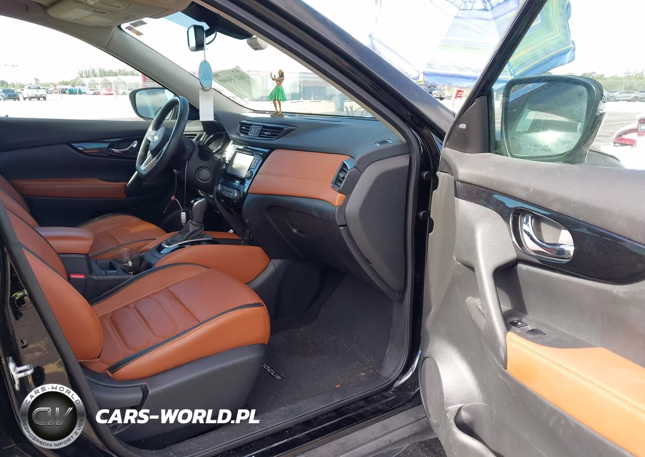 2017 Nissan Rogue Sl VIN:5N1AT2MV8HC820667 - 5