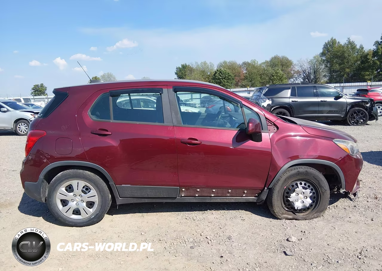 2017 Chevrolet Trax Ls VIN:3GNCJKSB2HL275220 - 13