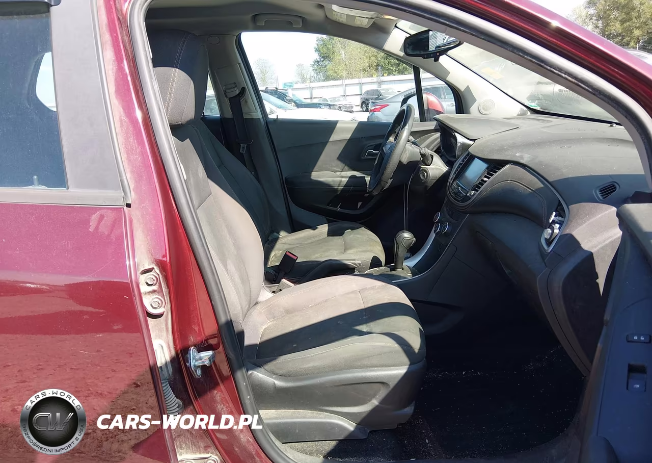 2017 Chevrolet Trax Ls VIN:3GNCJKSB2HL275220 - 5