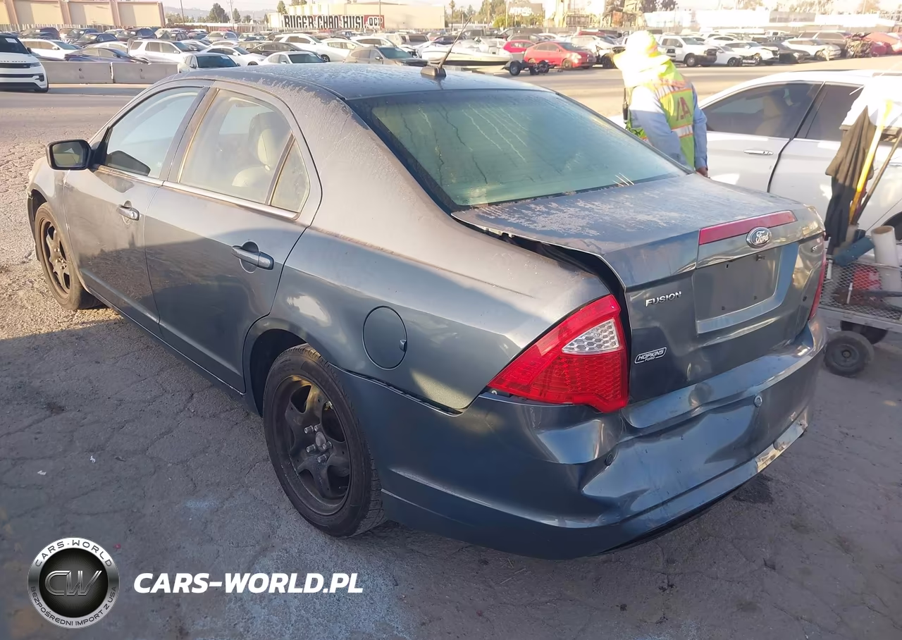 2011 Ford Fusion Se VIN:3FAHP0HA5BR152781 - 3