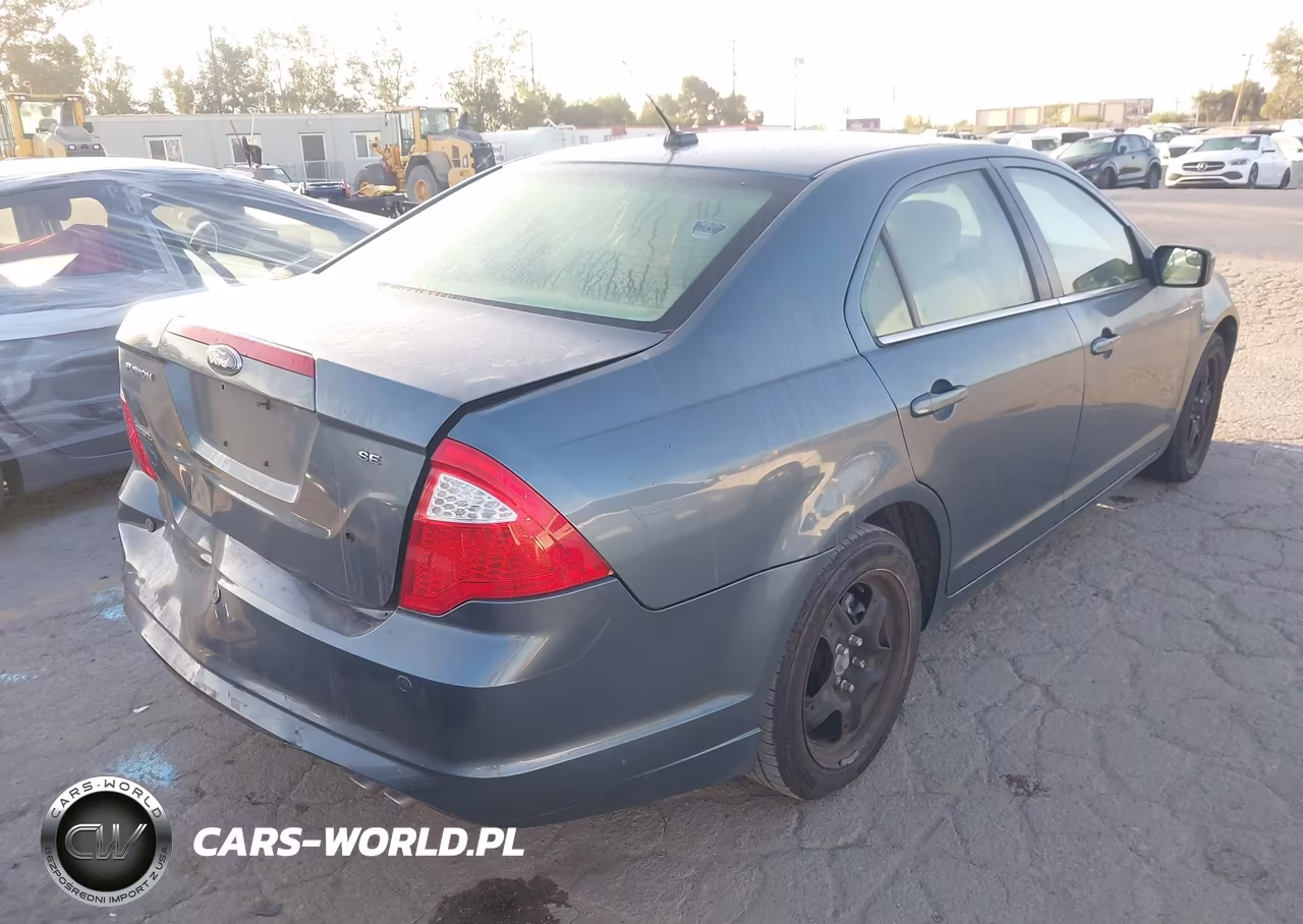2011 Ford Fusion Se VIN:3FAHP0HA5BR152781 - 4