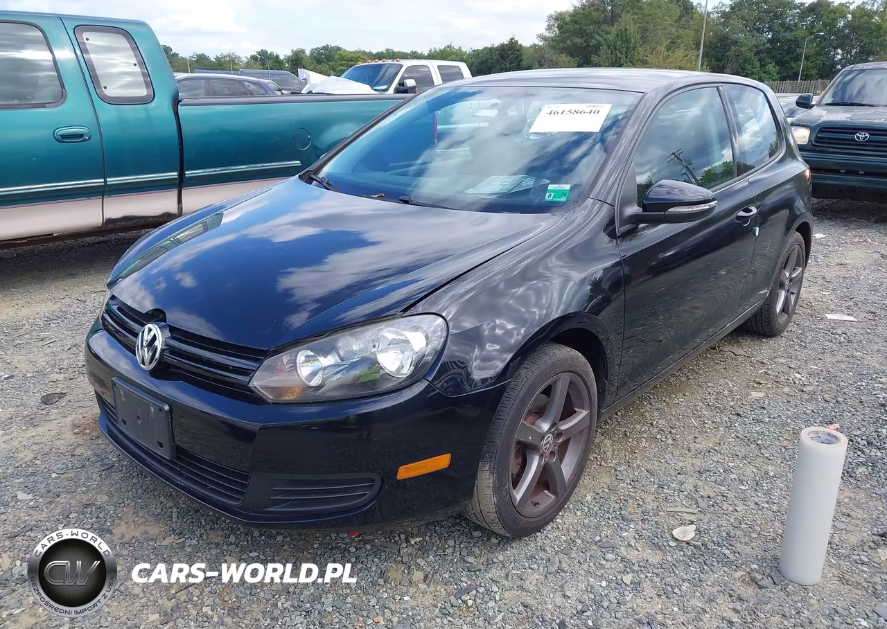 2010 Volkswagen Golf 2-Door VIN:WVWBA7AJ7AW216805 - 2