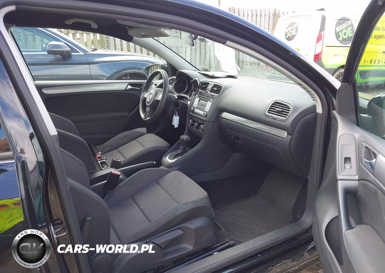 2010 Volkswagen Golf 2-Door VIN:WVWBA7AJ7AW216805 - 5