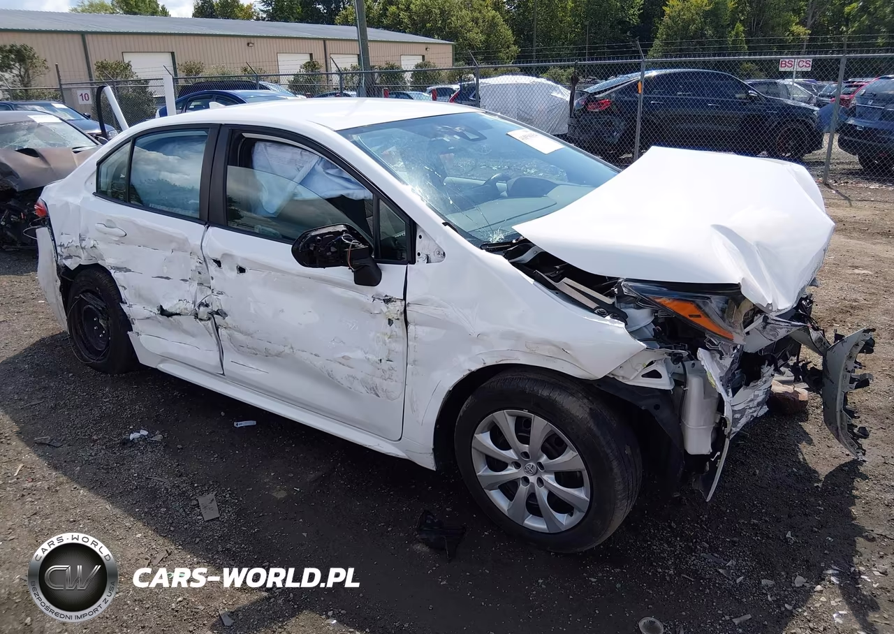 2022 Toyota Corolla Le – zdjęcie 1 z 16