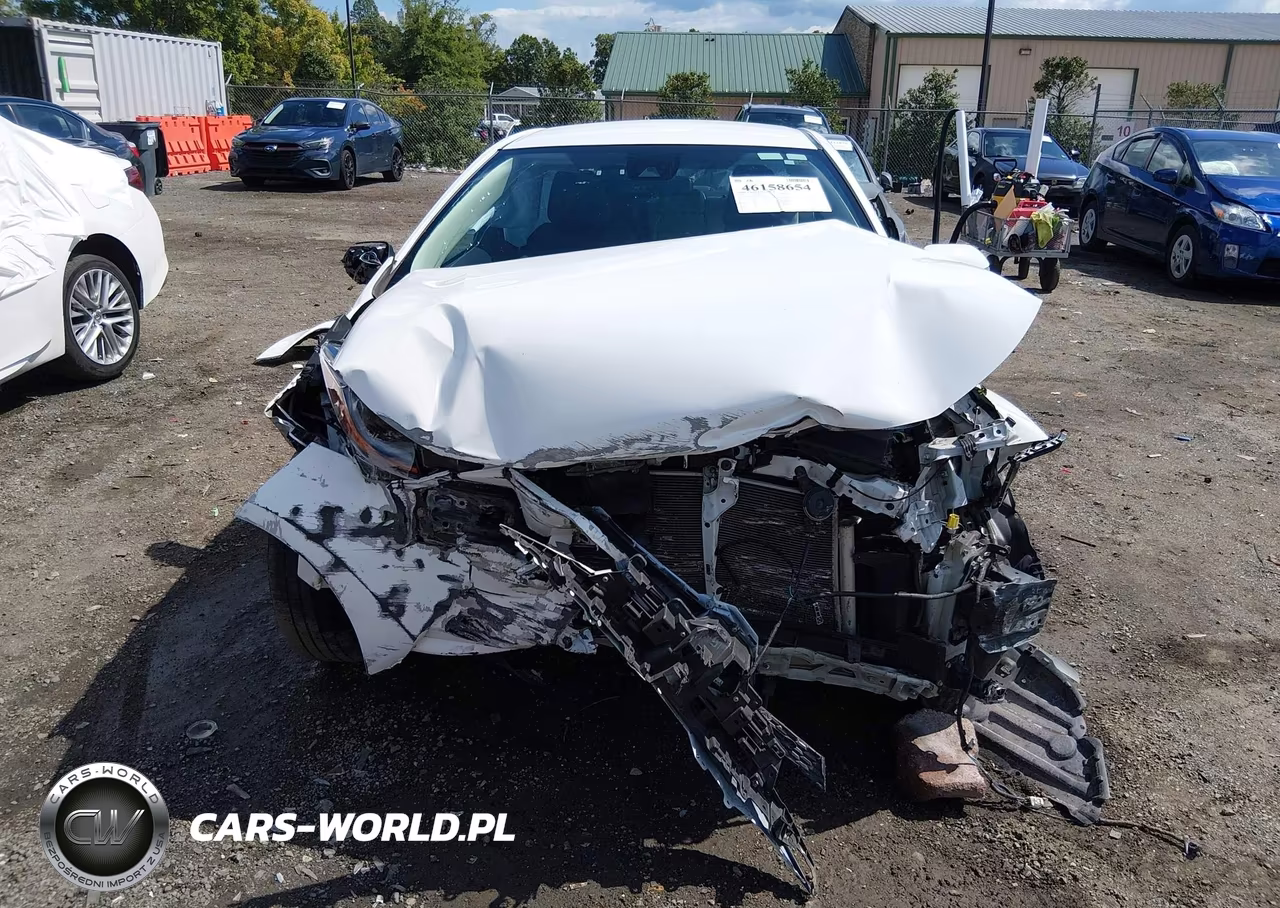 2022 Toyota Corolla Le VIN:5YFEPMAEXNP320202 - 12