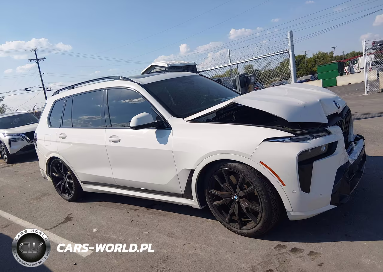 2024 BMW X7 xDrive40I VIN:5UX23EM08R9V46012 - 12