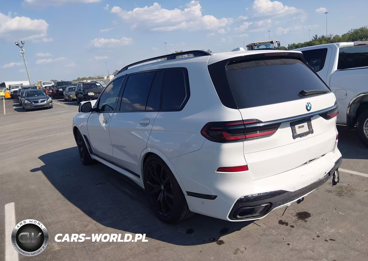 2024 BMW X7 xDrive40I VIN:5UX23EM08R9V46012 - 3
