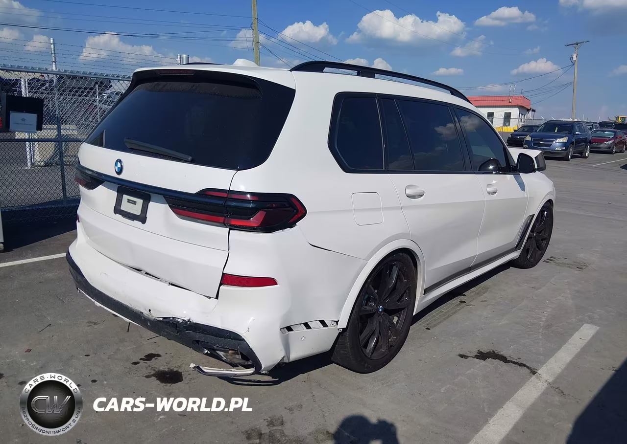 2024 BMW X7 xDrive40I VIN:5UX23EM08R9V46012 - 4