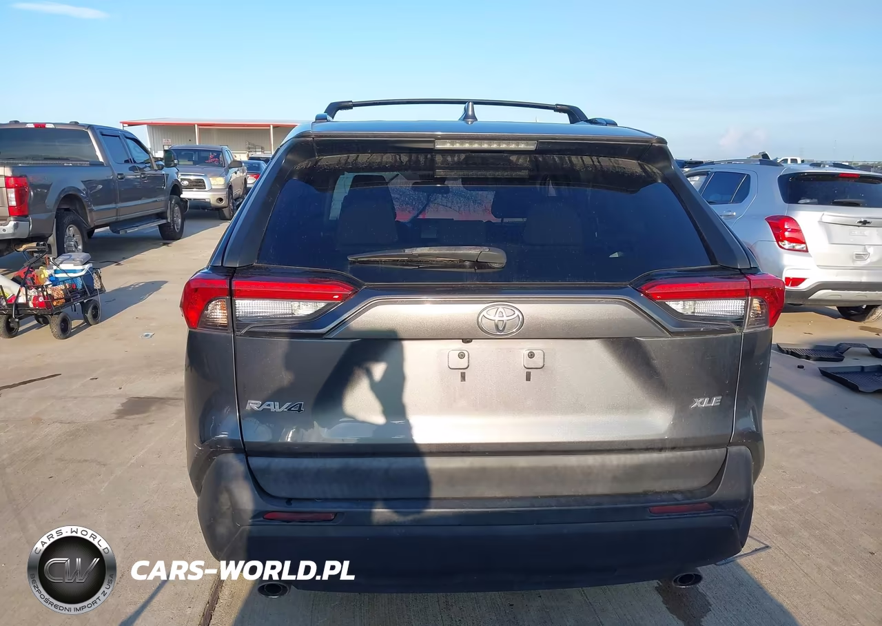 2019 Toyota Rav4 Xle VIN:2T3W1RFV6KC024155 - 16